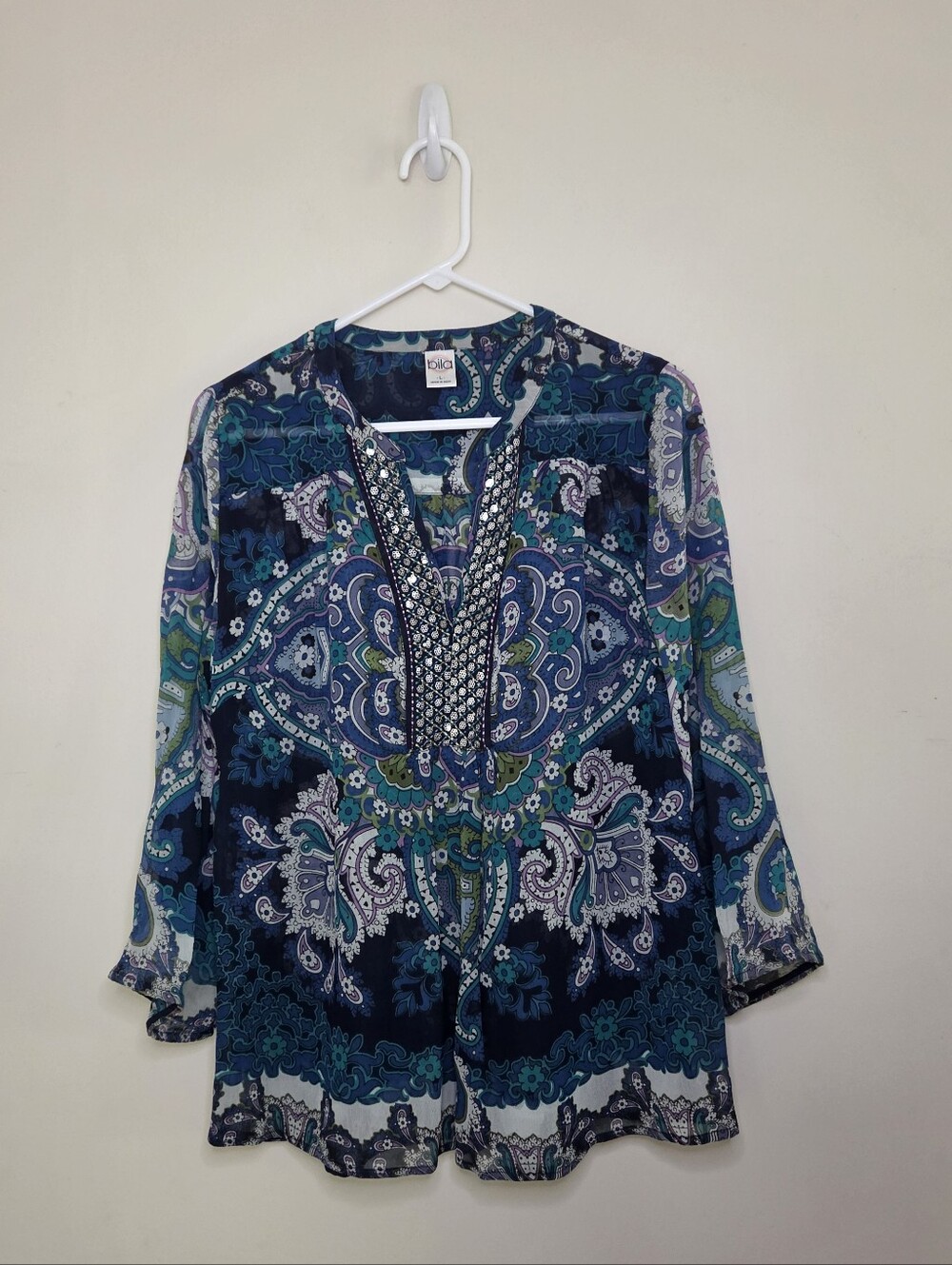 Women's Bila Lightweight Top Sz Large